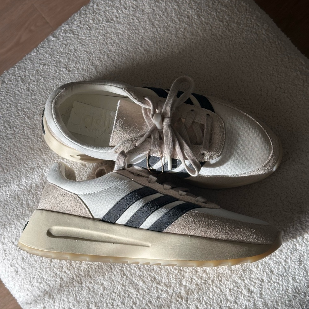 Adidas Fear of God Collab Cream and Black Sneakers - Picture 4 of 5